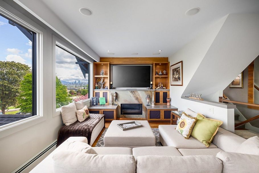 3240 W 1st Avenue Vancouver, BC - 4