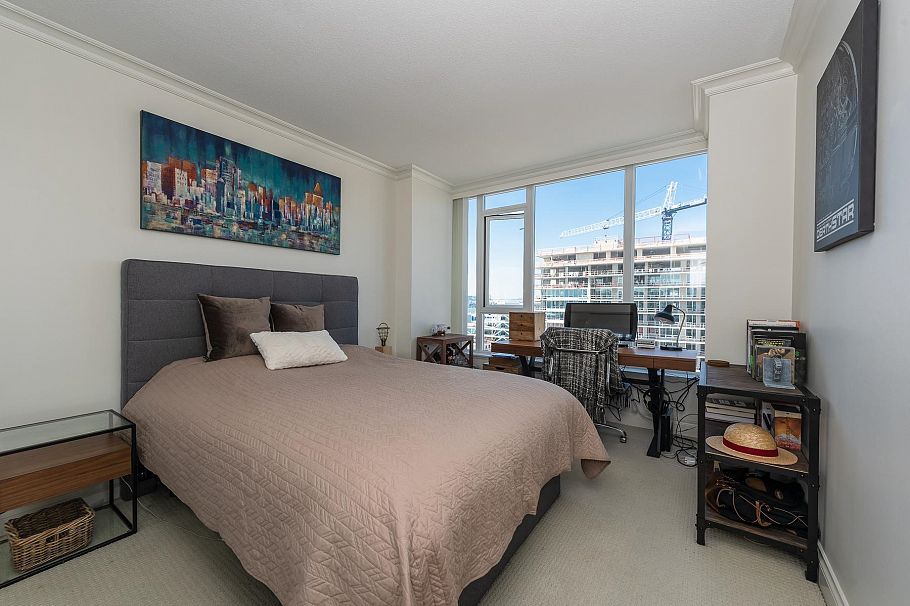 1003 133 E Esplanade North Vancouver, BC - 20