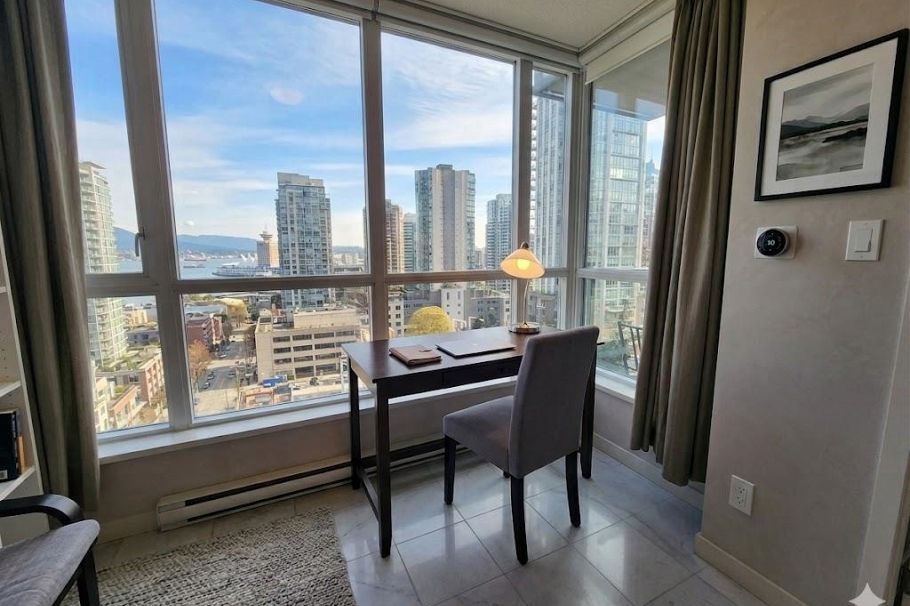 1104 833 Seymour Street Vancouver, BC - 11