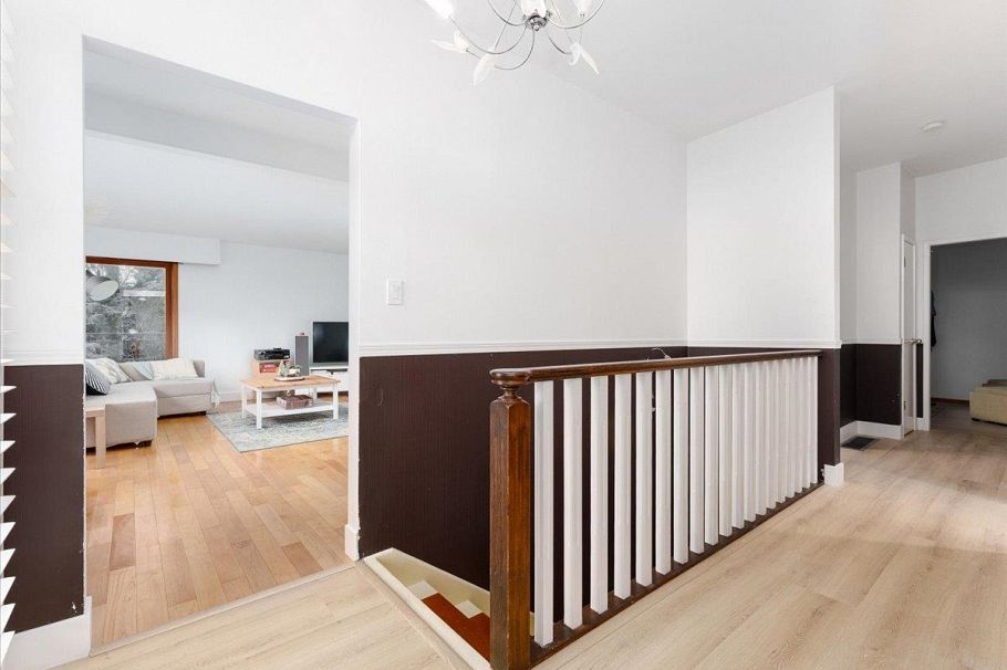 868 Prospect Avenue North Vancouver, BC - 25