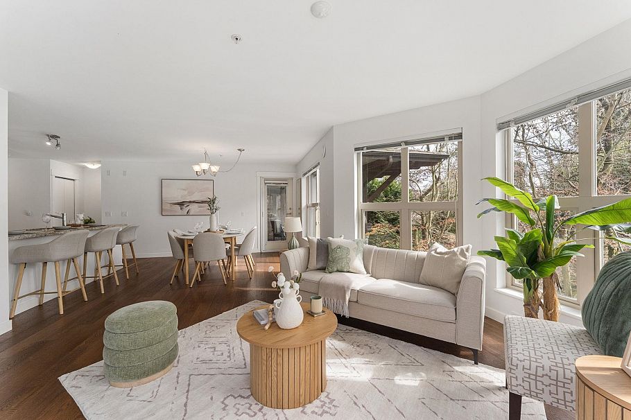 206 1468 St. Andrews Avenue North Vancouver, BC - 3