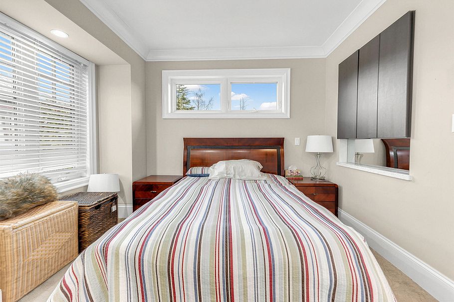 4320 W 8th Avenue Vancouver, BC - 27