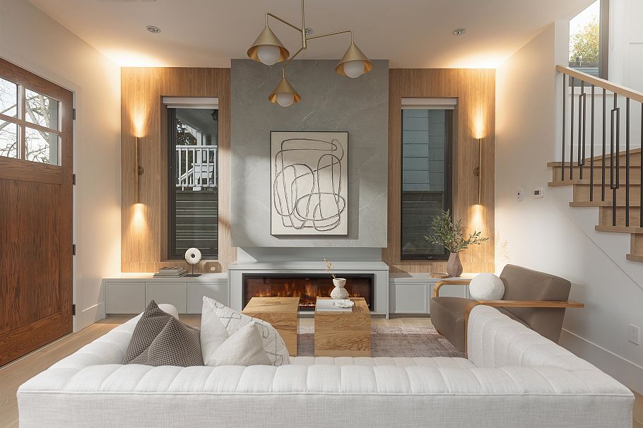 1 2684 Oxford Street Vancouver, BC - 2