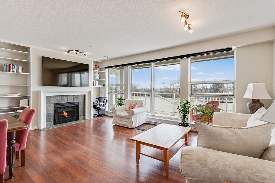 306 1820 E Kent Avenue South Vancouver, BC - 2