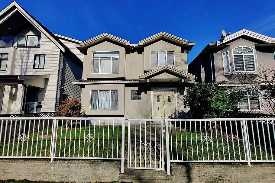 3461 William Street Vancouver, BC - 1