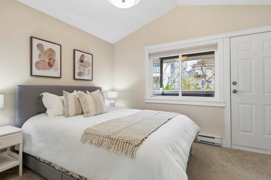 1530 Kitchener Street Vancouver, BC - 15