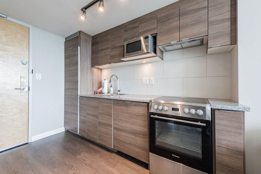 3004 488 SW Marine Drive Vancouver, BC - 2