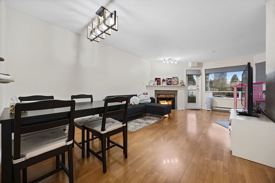 207 3628 Rae Avenue Vancouver, BC - 18