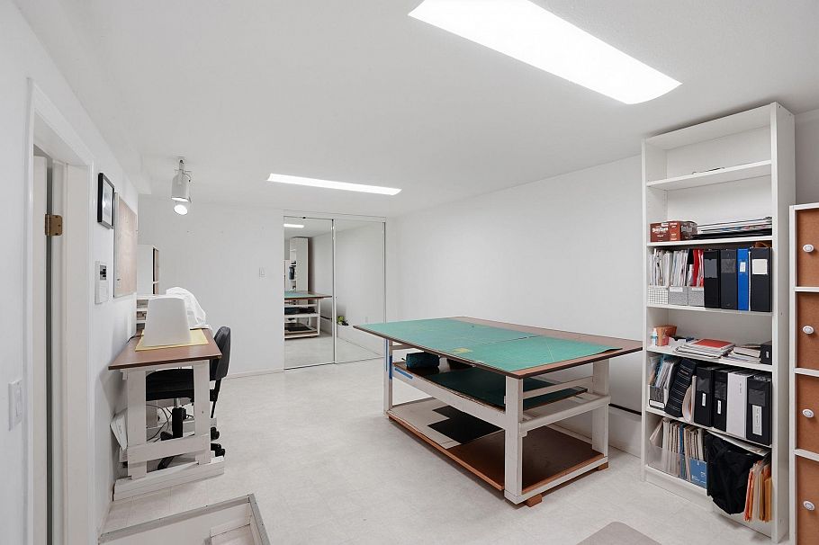 2341 Caledonia Avenue North Vancouver, BC - 28