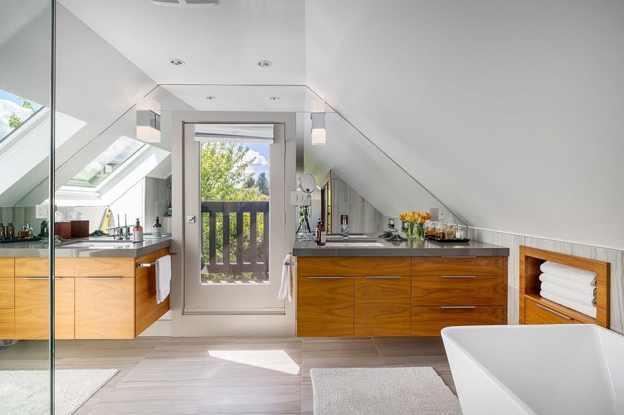 3240 W 1st Avenue Vancouver, BC - 18