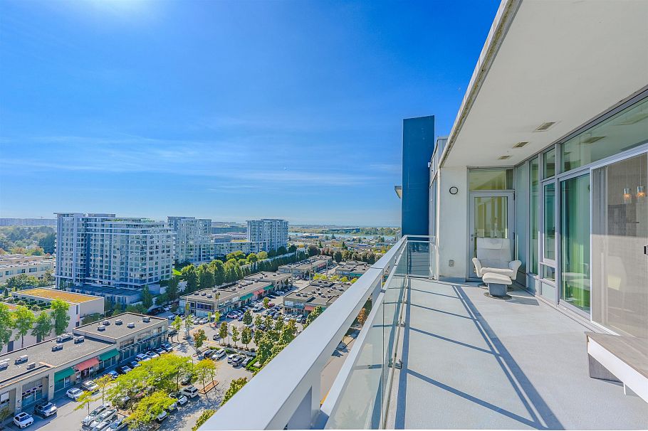 PH 1705 8677 Capstan Way Richmond, BC - 18