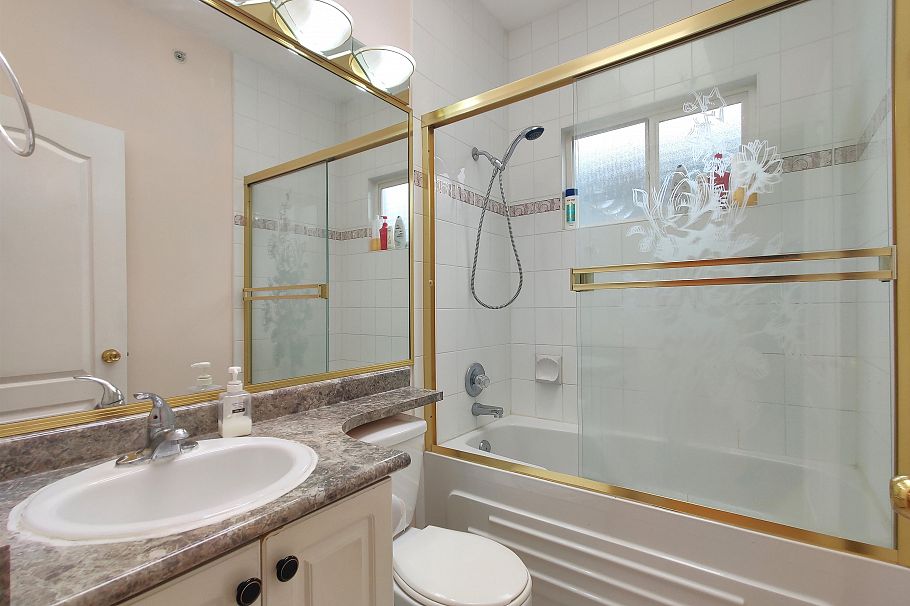 3461 William Street Vancouver, BC - 20