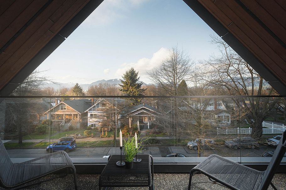 1 2684 Oxford Street Vancouver, BC - 15