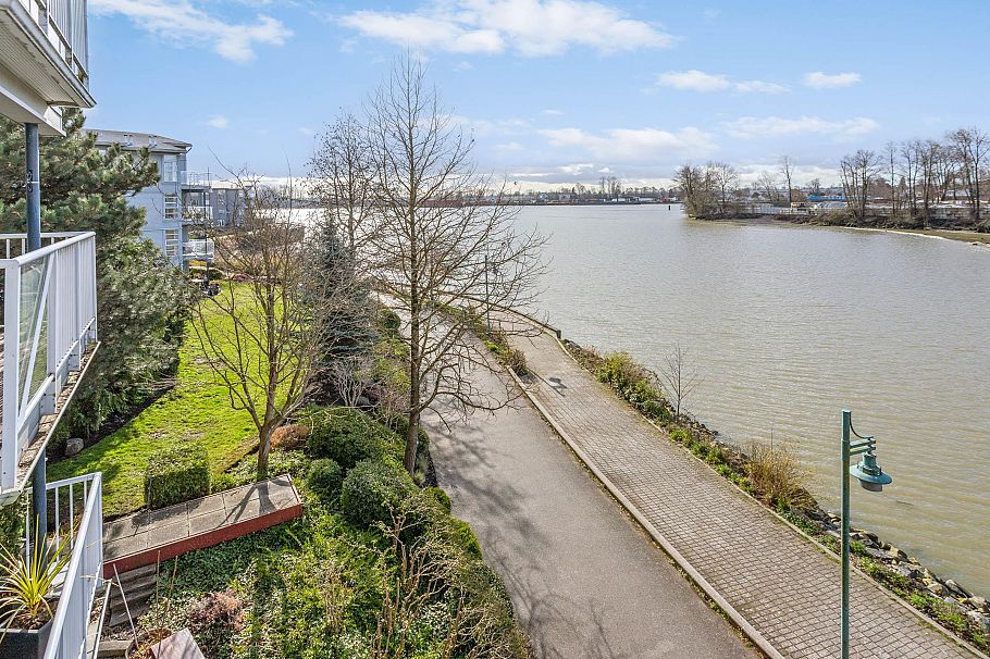 306 1820 E Kent Avenue South Vancouver, BC - 15