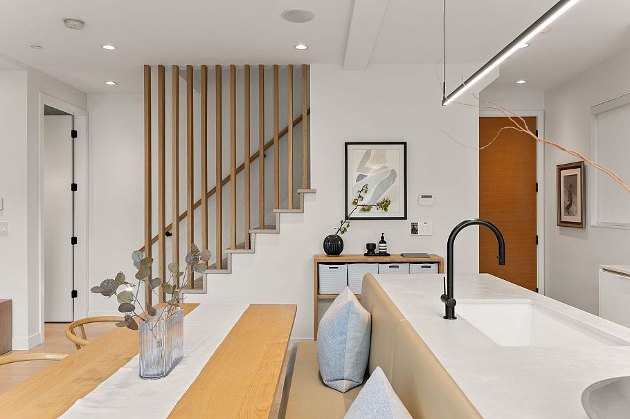 529 E 17th Avenue Vancouver, BC - 11