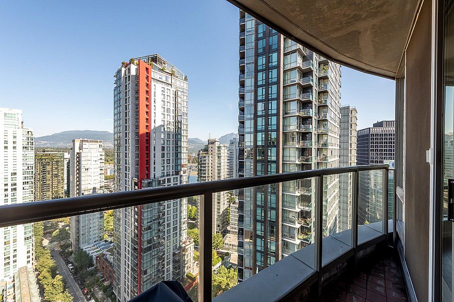 2902 1166 Melville Street Vancouver, BC - 19