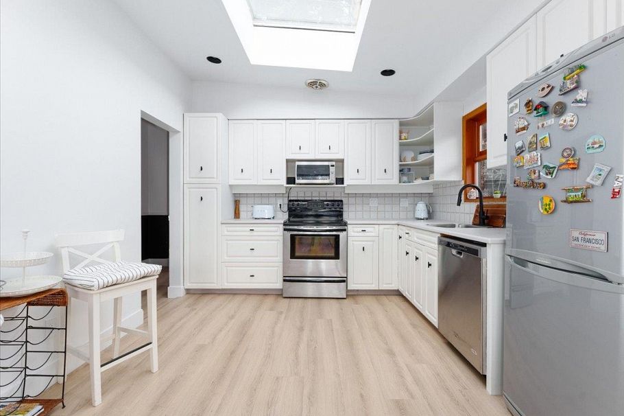 868 Prospect Avenue North Vancouver, BC - 20