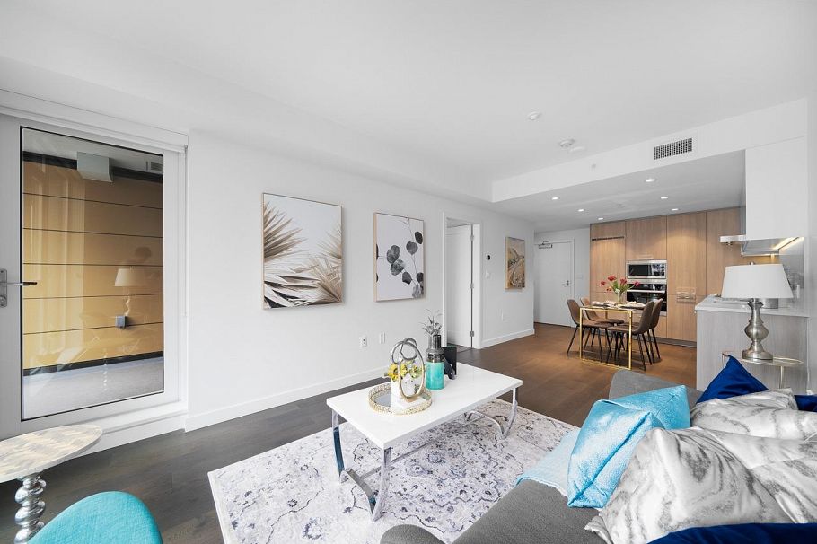 806 3280 Corvette Way Richmond, BC - 3