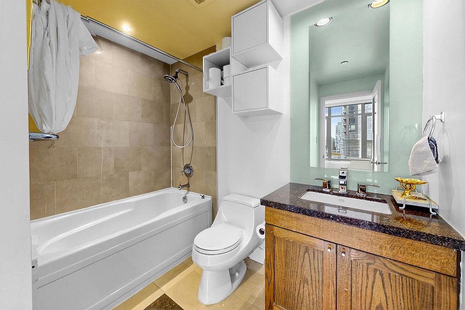 2006 1483 Homer Street Vancouver, BC - 22