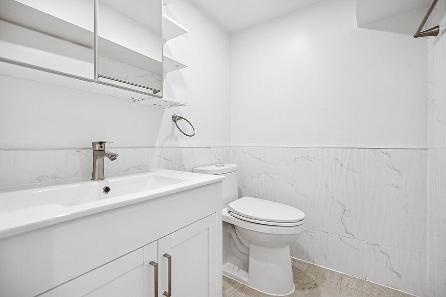 121 3461 E 49th Avenue Vancouver, BC - 15