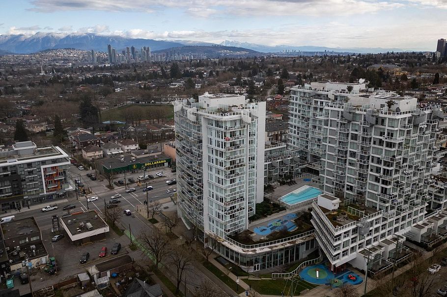 1801 4638 Gladstone Street Vancouver, BC - 38