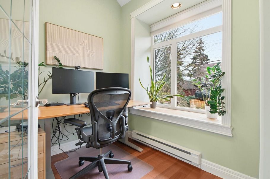 1530 Kitchener Street Vancouver, BC - 13