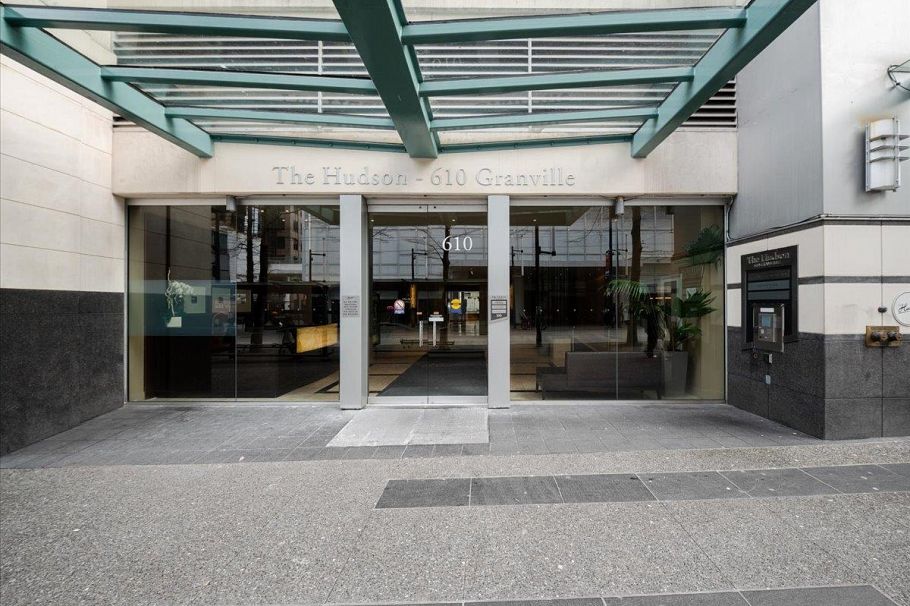 2807 610 Granville Street Vancouver, BC - 28