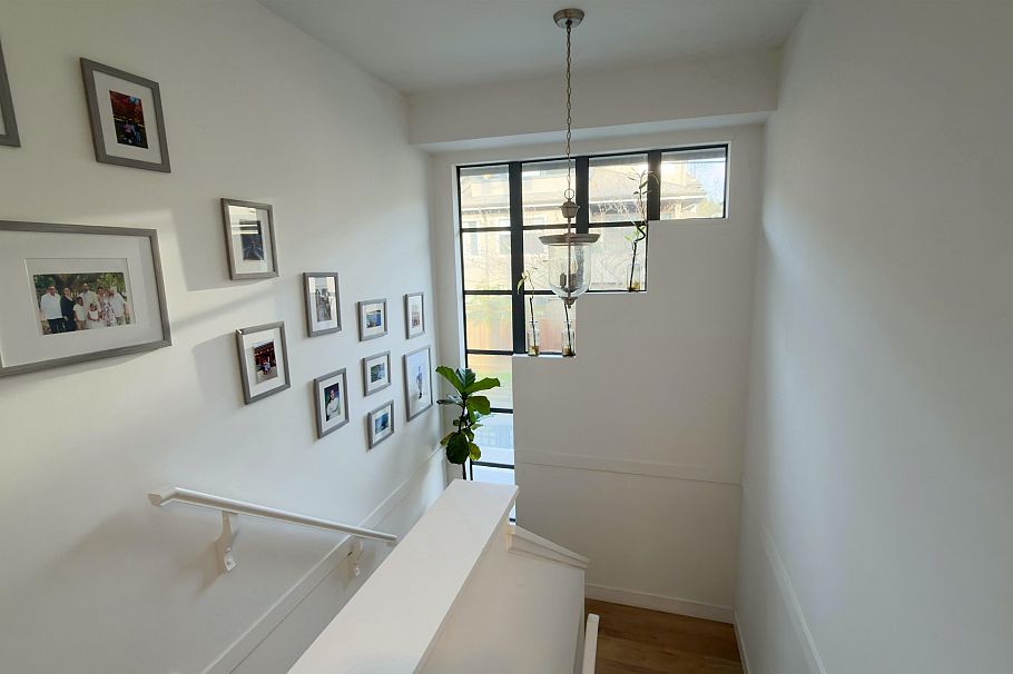 10 2118 Eastern Avenue North Vancouver, BC - 13