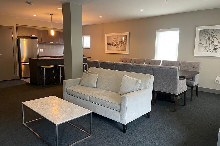 209 1182 W 16th Street North Vancouver, BC - 17