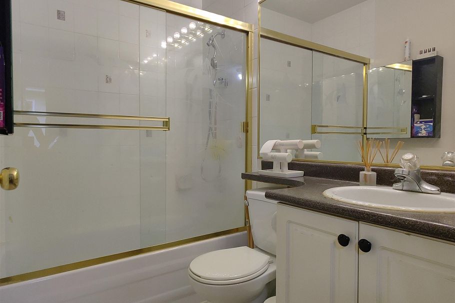 3461 William Street Vancouver, BC - 38