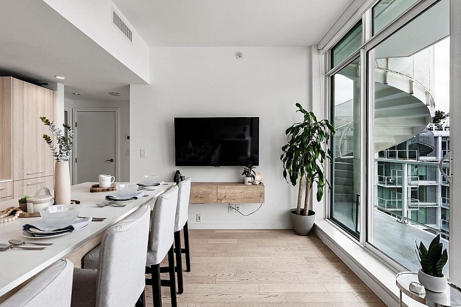 1801 4638 Gladstone Street Vancouver, BC - 8