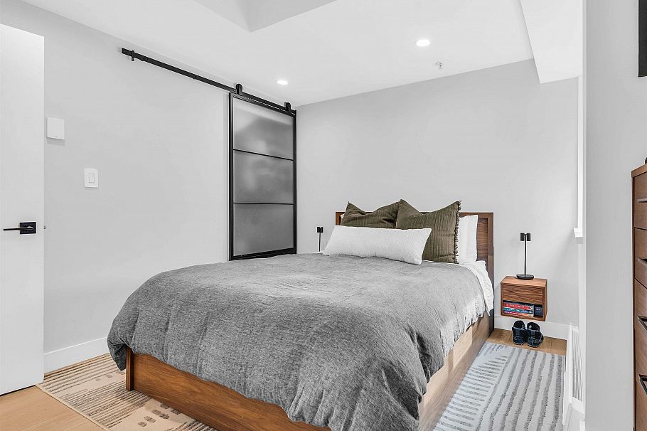 2168 Wall Street Vancouver, BC - 13