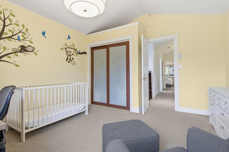 1530 Kitchener Street Vancouver, BC - 17