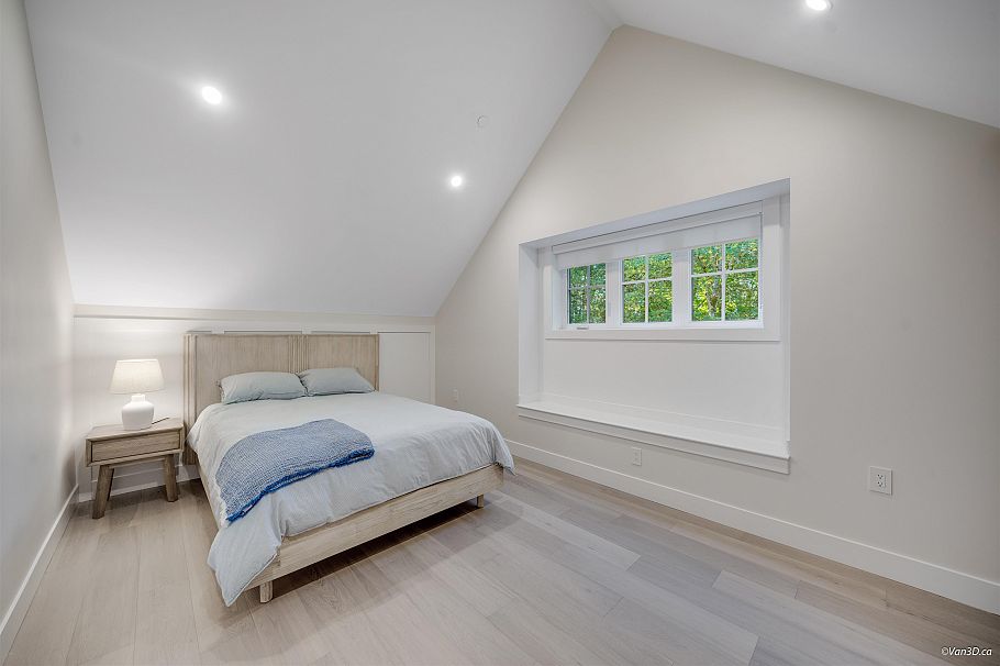 2558 William Street Vancouver, BC - 15