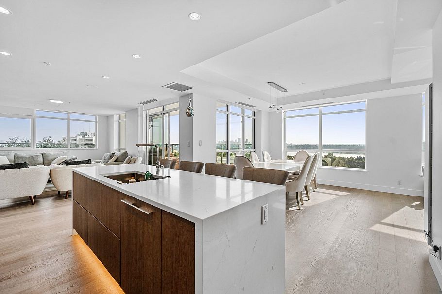 2201 1632 Lions Gate Lane North Vancouver, BC - 5