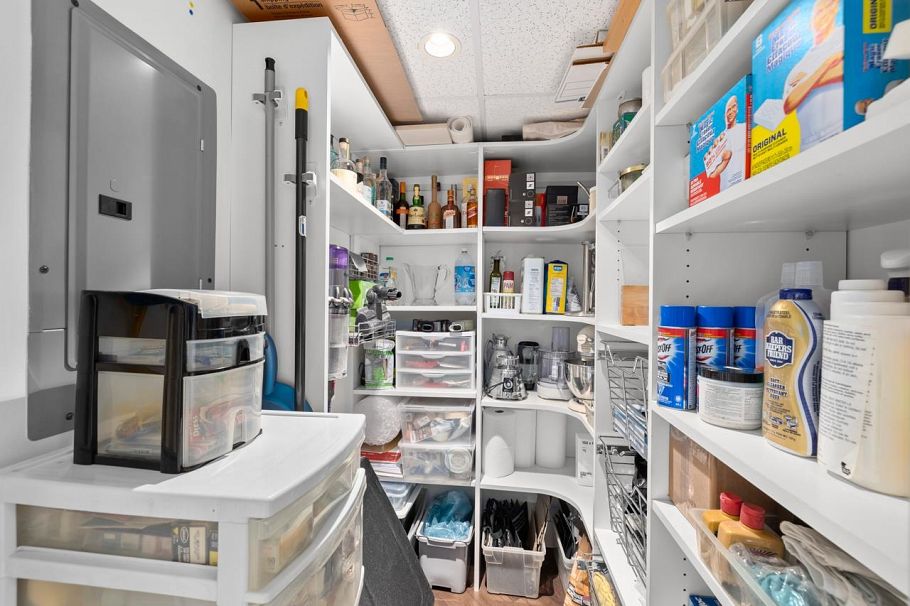 3302 1111 Alberni Street Vancouver, BC - 26