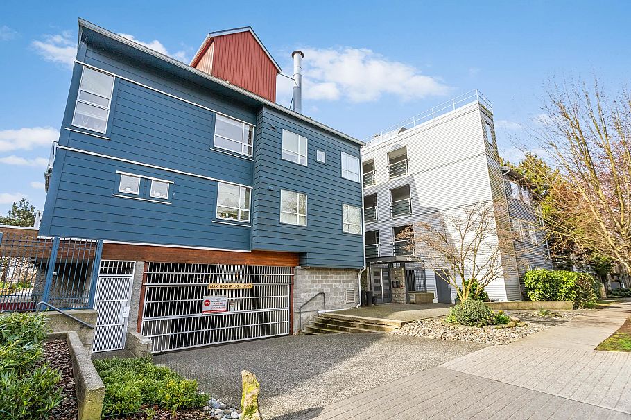 306 1820 E Kent Avenue South Vancouver, BC - 17