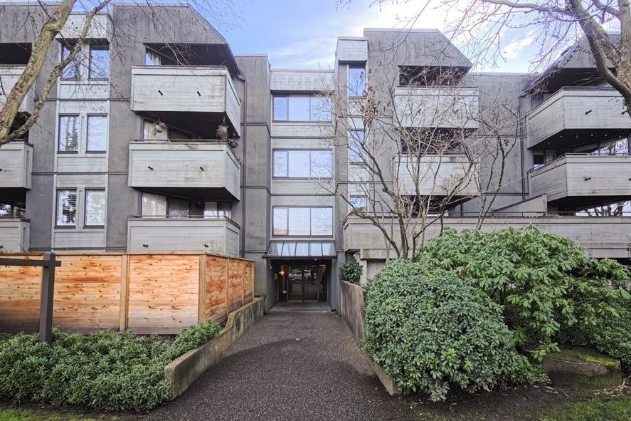 408 1476 W 10th Avenue Vancouver, BC - 20