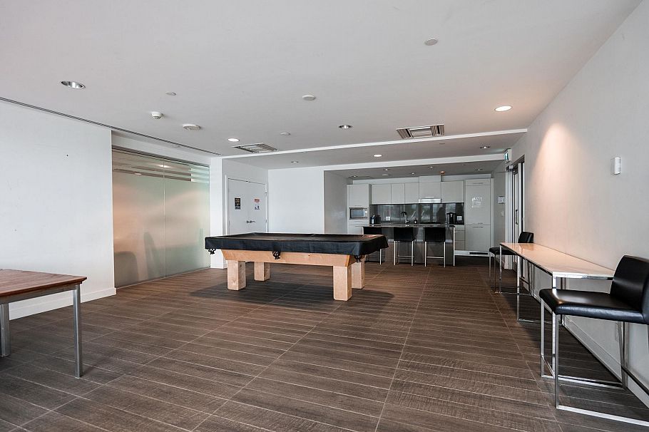 1801 4638 Gladstone Street Vancouver, BC - 36