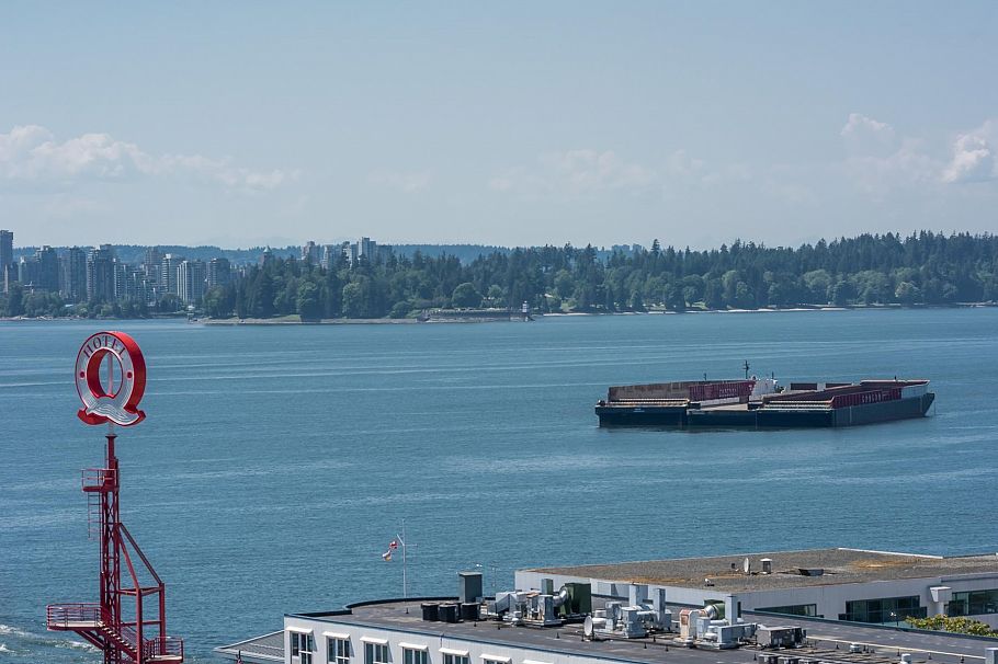 1003 133 E Esplanade North Vancouver, BC - 28