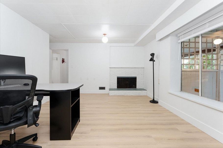 868 Prospect Avenue North Vancouver, BC - 29