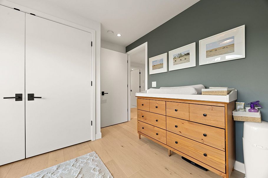 529 E 17th Avenue Vancouver, BC - 28