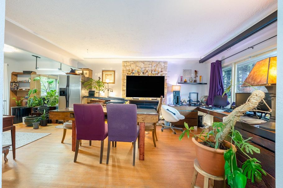 470 W 46th Avenue Vancouver, BC - 3