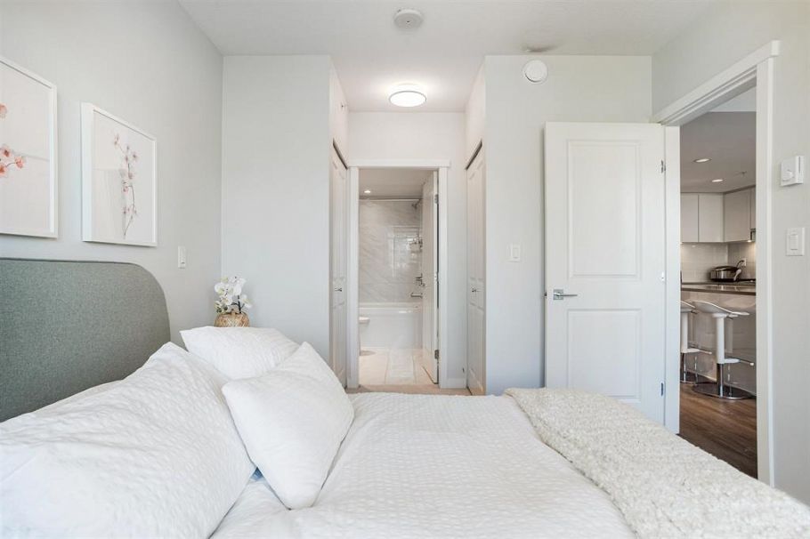 810 2388 Madison Avenue Burnaby, BC - 11