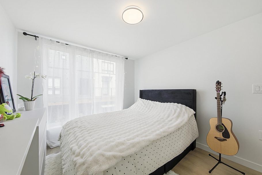 356 555 E 2nd Street North Vancouver, BC - 17