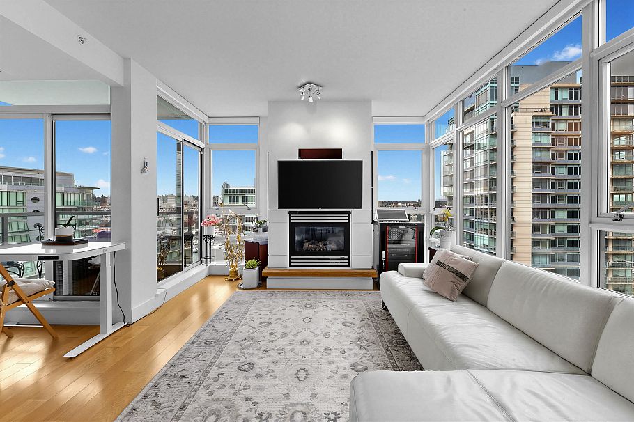 2006 1483 Homer Street Vancouver, BC - 15