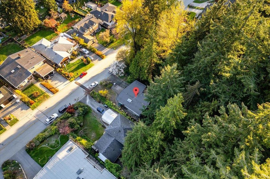 868 Prospect Avenue North Vancouver, BC - 9