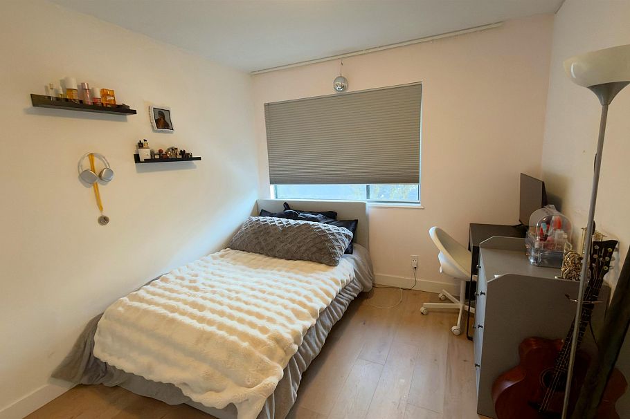 10 2118 Eastern Avenue North Vancouver, BC - 17