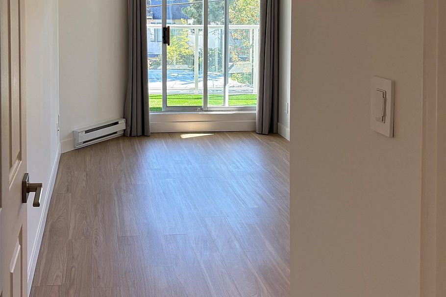 216 3250 W Broadway Vancouver, BC - 23