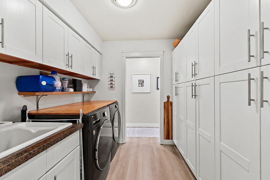 8 Halss Crescent Vancouver, BC - 7